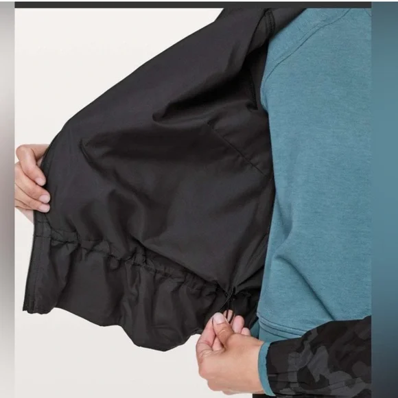 Lululemon pack it up jacket camo🍋 - Picture 3 of 10